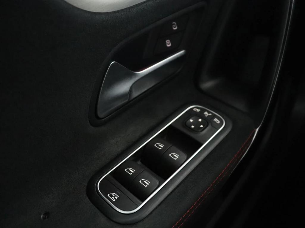 Mercedes-Benz CLA – foto 39