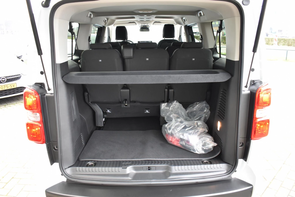 Opel Zafira e-Life – foto 17
