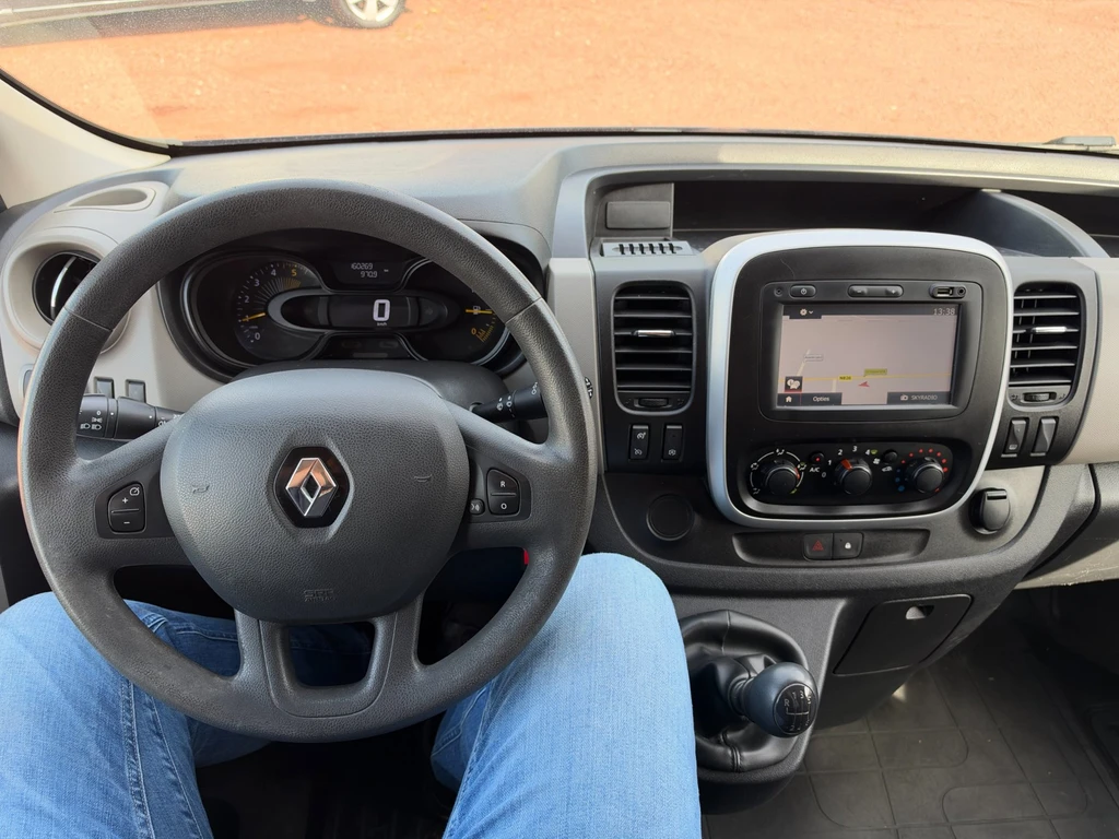 Renault Trafic – foto 11