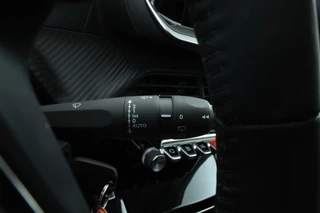Peugeot 208 – thumbnail 18