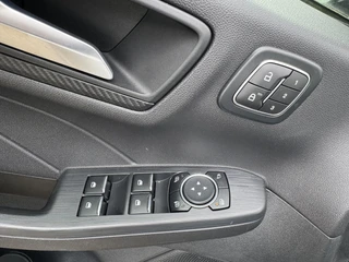 Ford Kuga – thumbnail 15