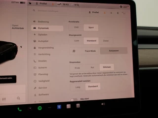 Tesla Model 3 – thumbnail 33