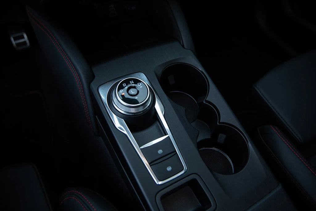 Ford Kuga – foto 32
