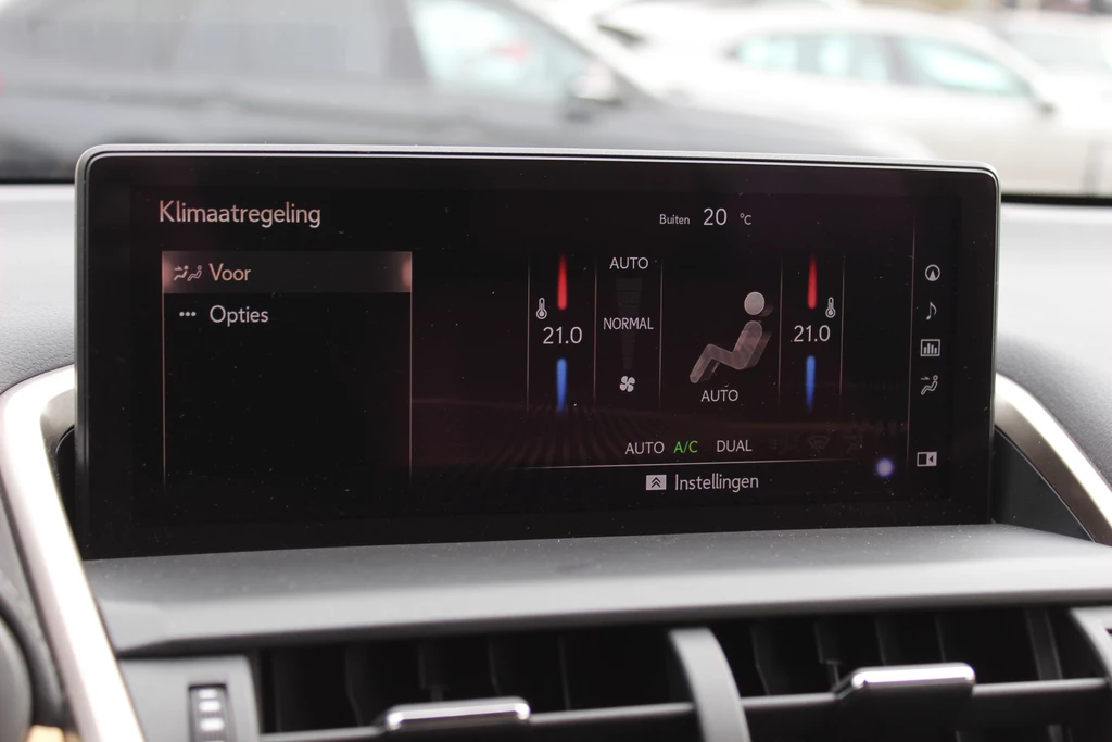 Lexus NX – foto 25