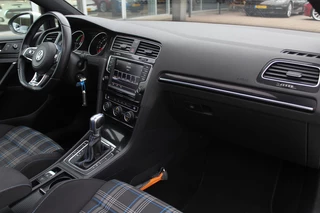 Volkswagen Golf – thumbnail 7