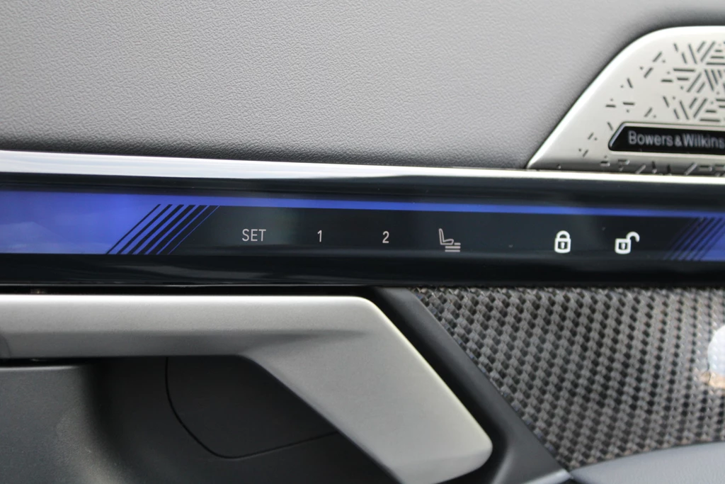 BMW M5 – foto 25