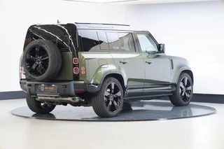 Land Rover Defender – thumbnail 5