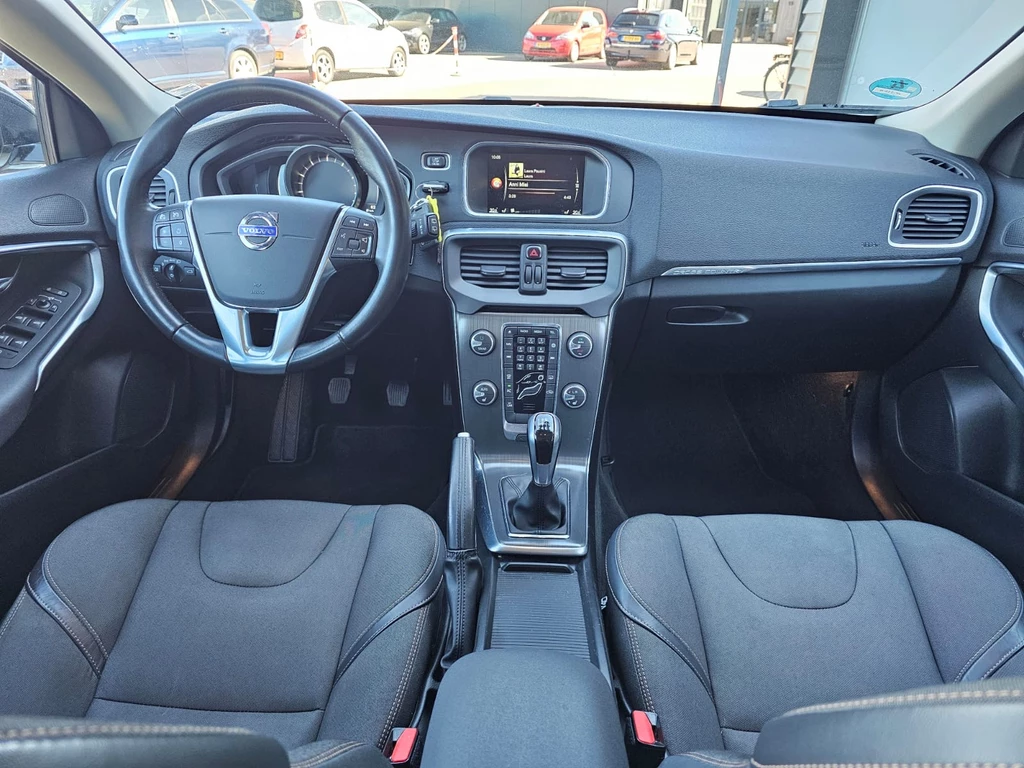 Volvo V40 – foto 12
