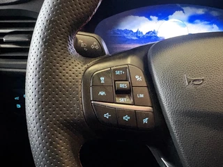 Ford Kuga – thumbnail 18
