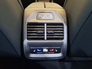 Volkswagen Passat – thumbnail 32