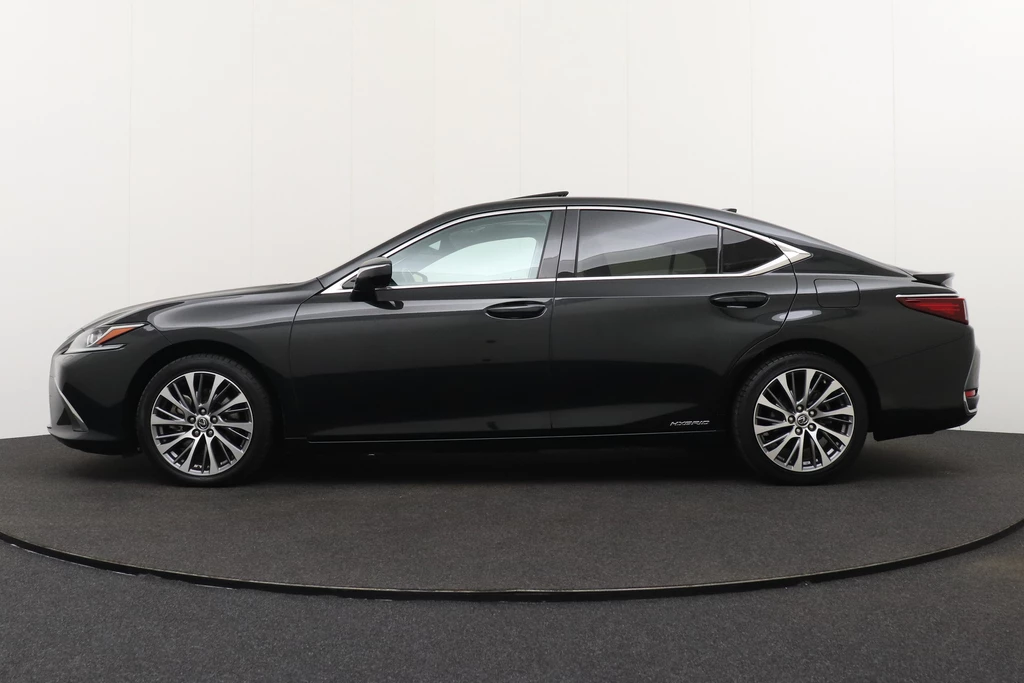Lexus ES – foto 2