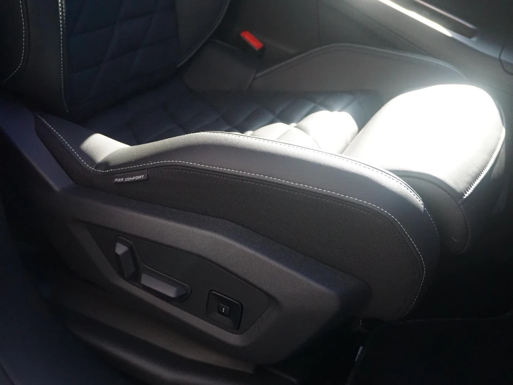 Peugeot e-3008 – foto 41