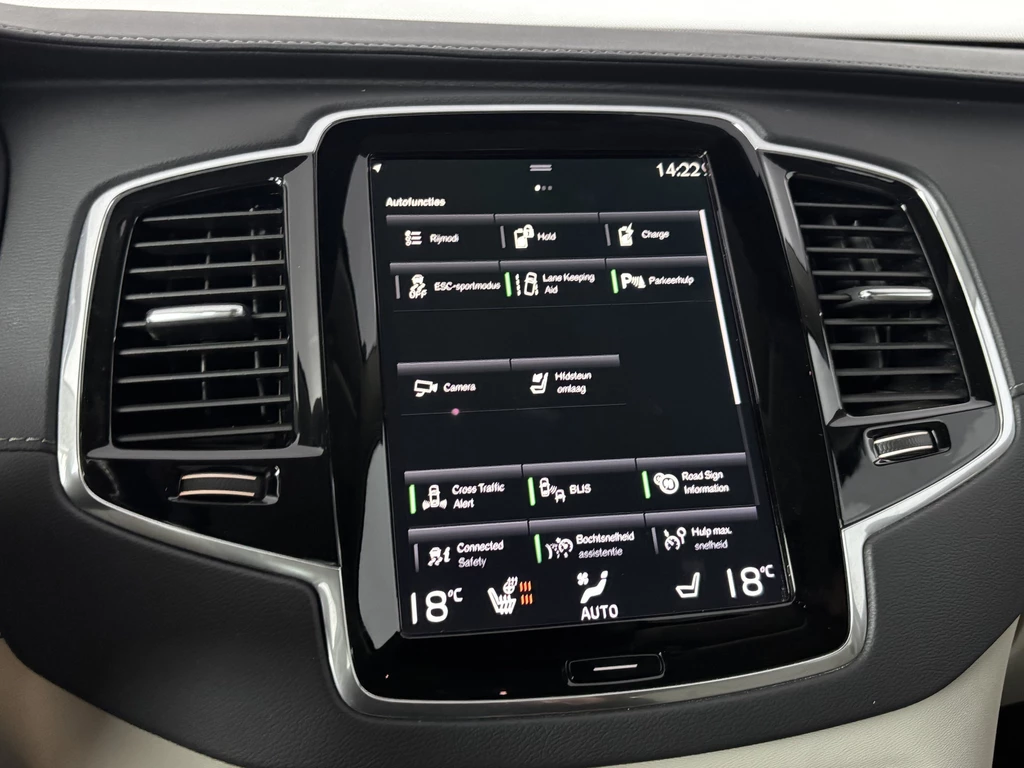 Volvo XC90 – foto 34