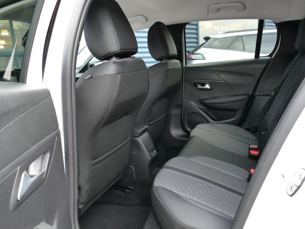 Peugeot 208 – foto 8