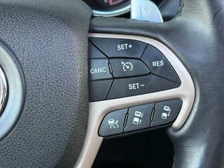 Jeep Grand Cherokee – thumbnail 13