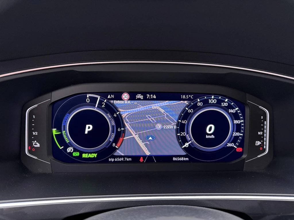 Volkswagen Tiguan – foto 14