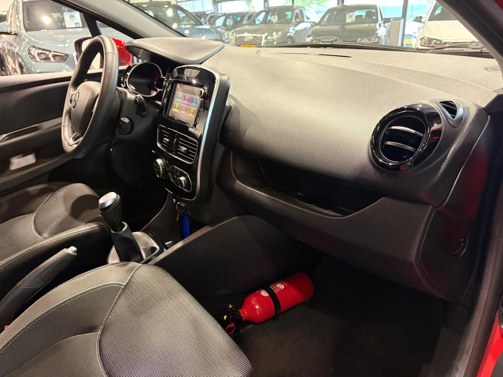Renault Clio – foto 16
