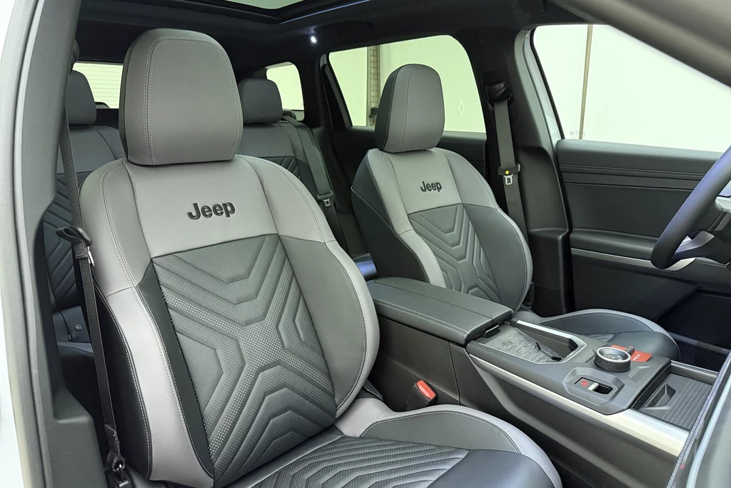 Jeep Compass – foto 14