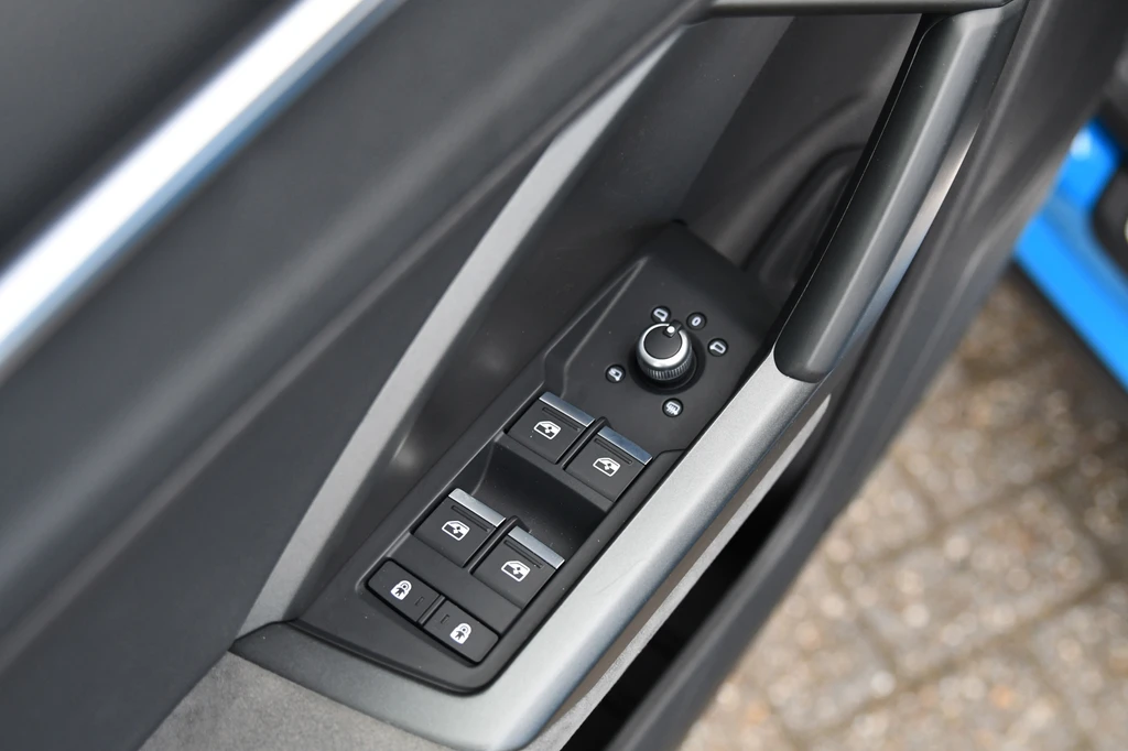 Audi Q3 – foto 12
