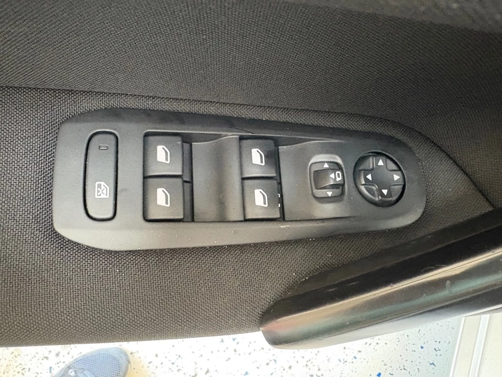 Peugeot 308 – foto 19