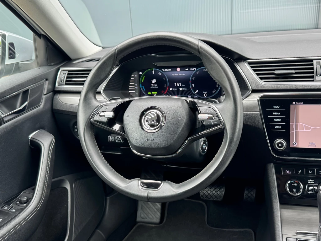 Škoda Superb – foto 26