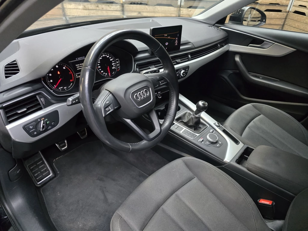 Audi A4 – foto 9