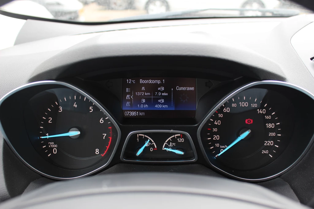 Ford Kuga – foto 18