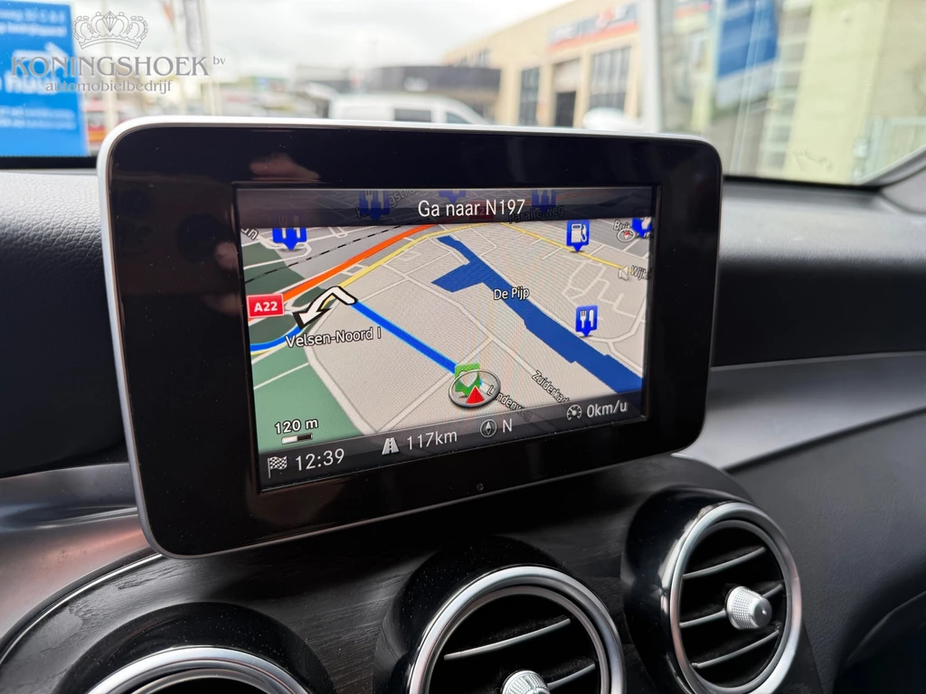 Mercedes-Benz GLC – foto 16