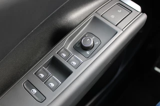 Volkswagen T-Roc – thumbnail 38