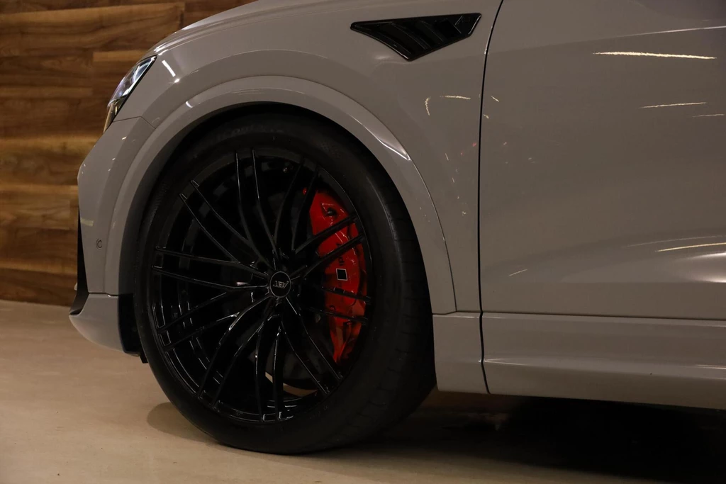 Audi RSQ8 – foto 31