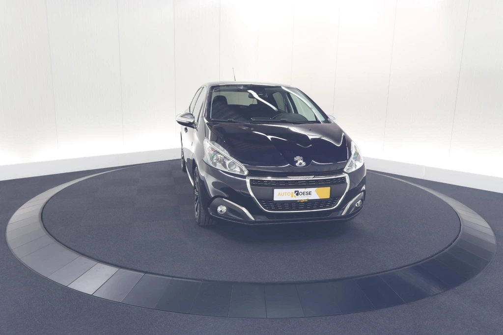 Peugeot 208 – foto 18