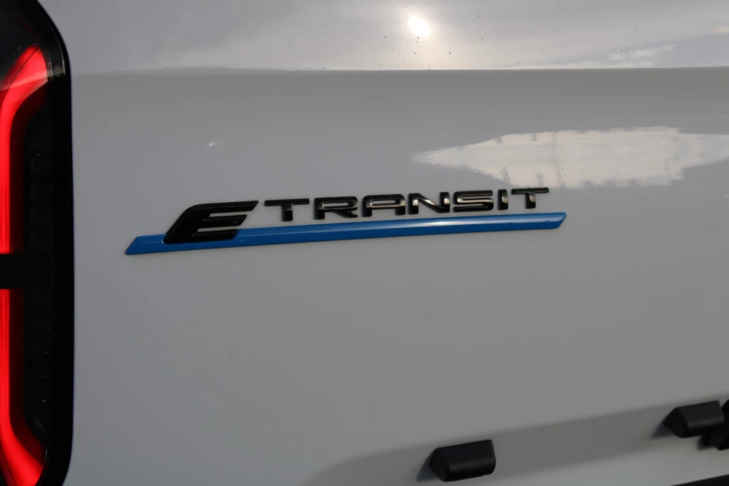 Ford E-Transit Custom – foto 12