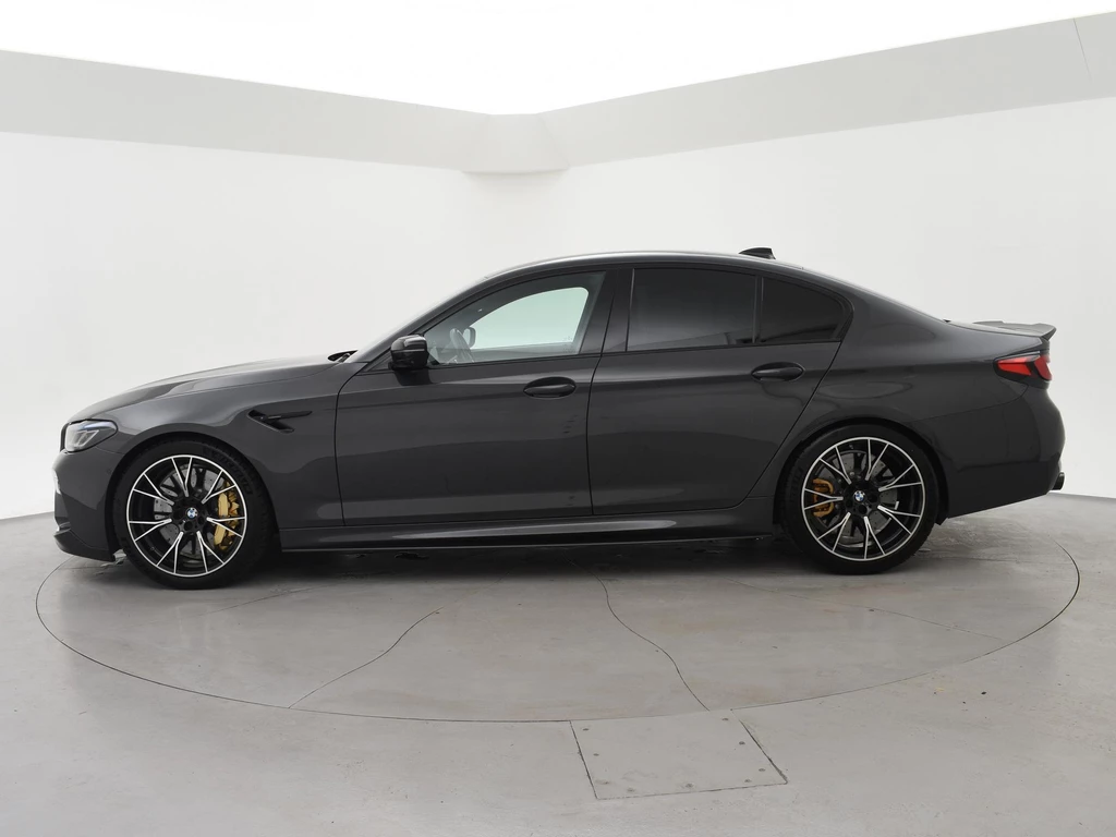 BMW M5 – foto 2