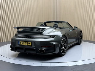 Porsche 911 – thumbnail 2