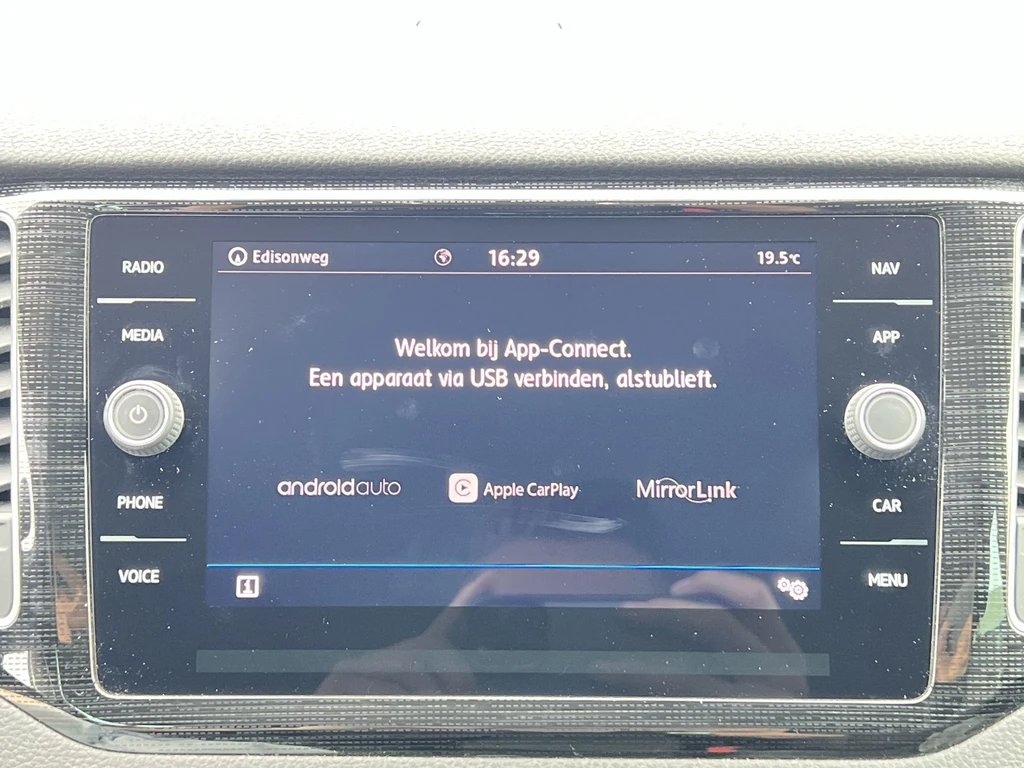 Volkswagen Golf Sportsvan – foto 24