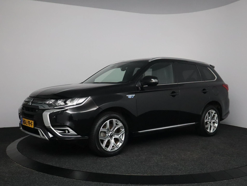 Mitsubishi Outlander – foto 2
