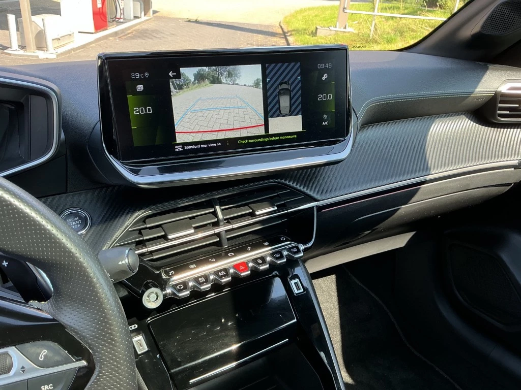 Peugeot 208 – foto 18
