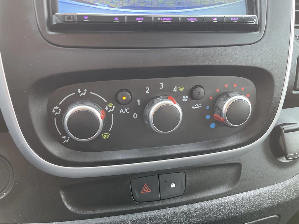 Renault Trafic – foto 23