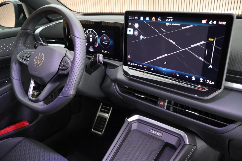 Volkswagen T-Roc – foto 8