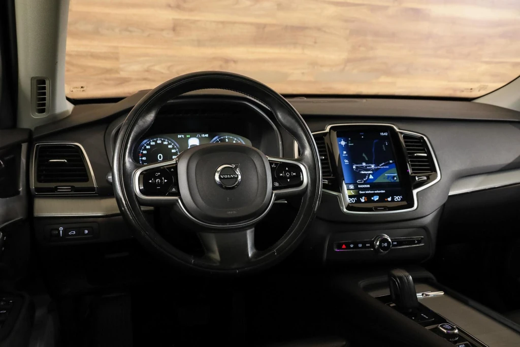 Volvo XC90 – foto 26