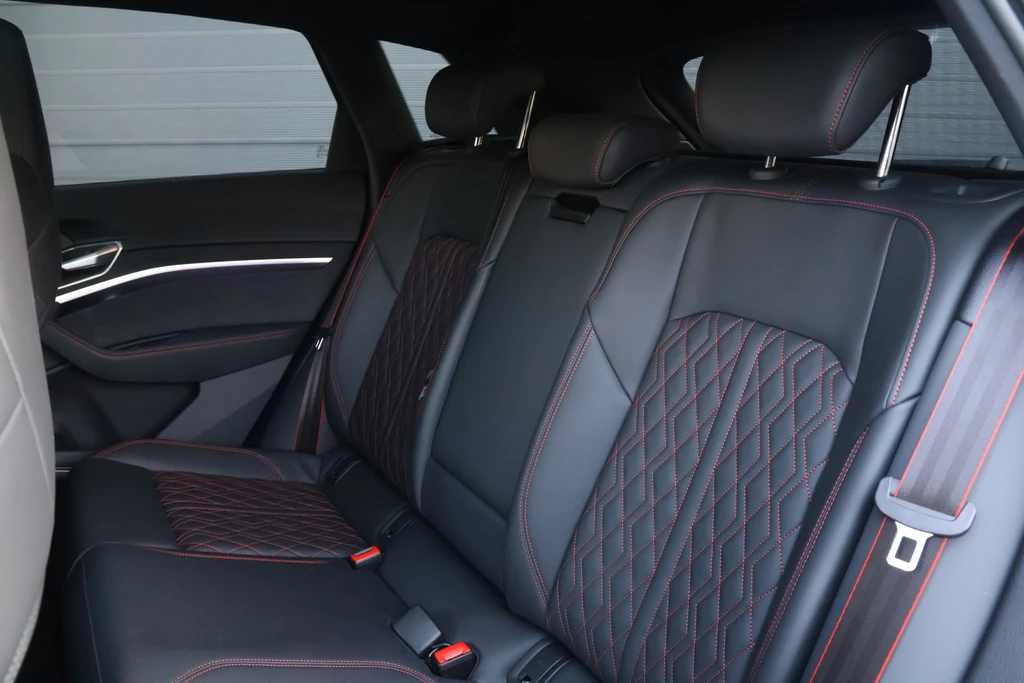 Audi Q8 e-tron – foto 7