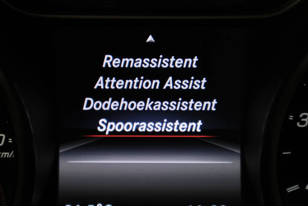 Mercedes-Benz CLA – foto 63