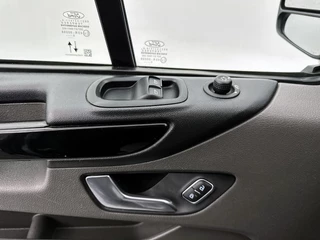Ford Transit Custom – thumbnail 32