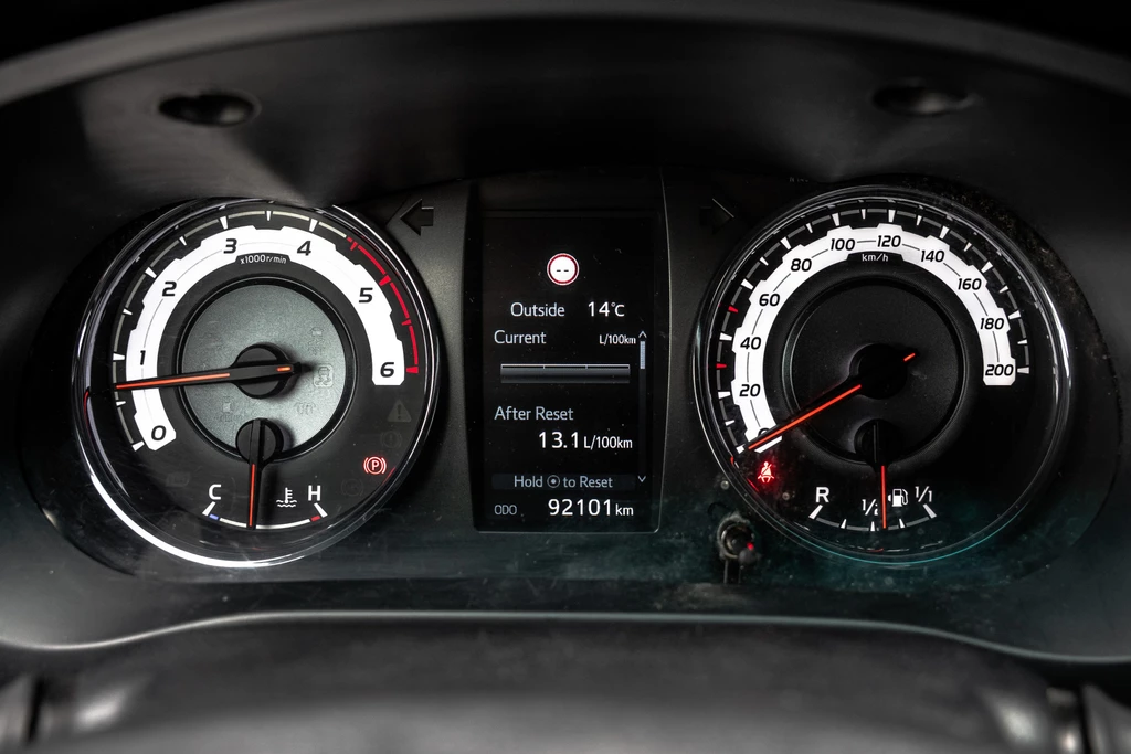 Toyota Hilux – foto 14