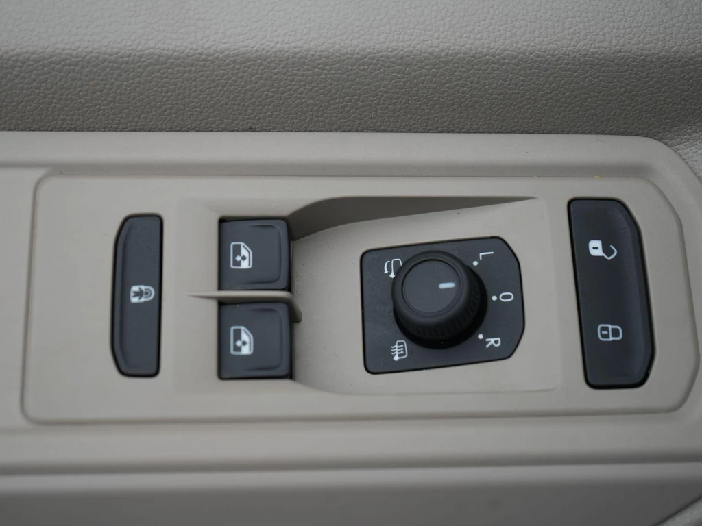 Volkswagen Multivan – foto 40