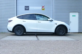 Tesla Model Y – thumbnail 4