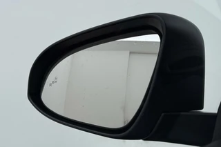 Toyota C-HR – thumbnail 40