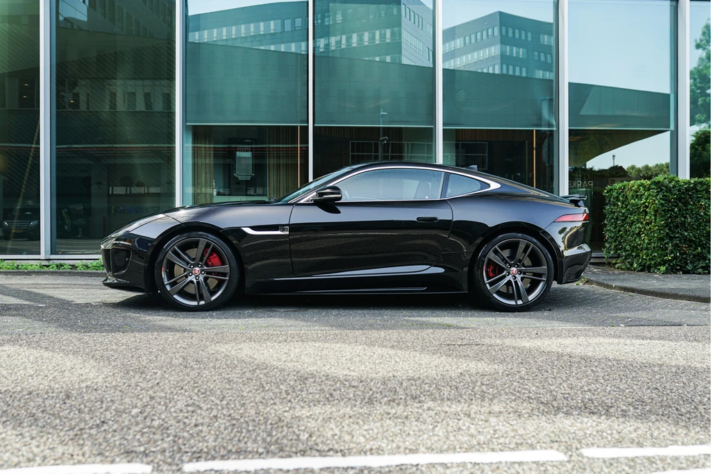 Jaguar F-TYPE – foto 2