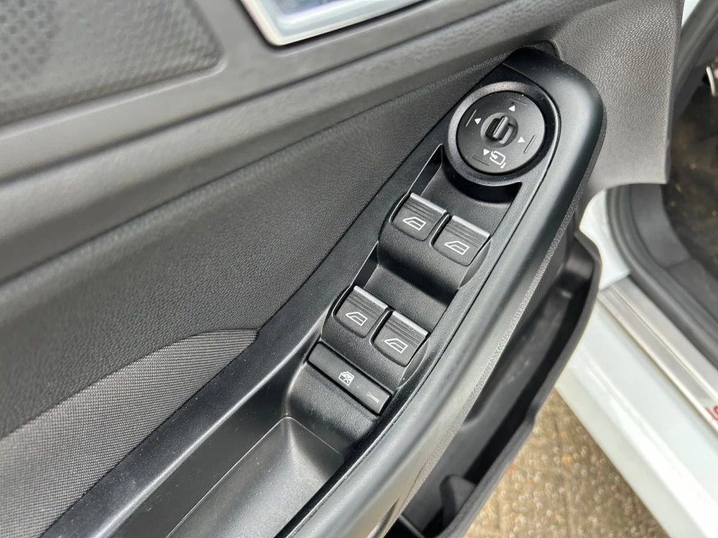 Ford Fiesta – foto 7