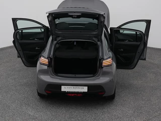 Peugeot 208 – thumbnail 32